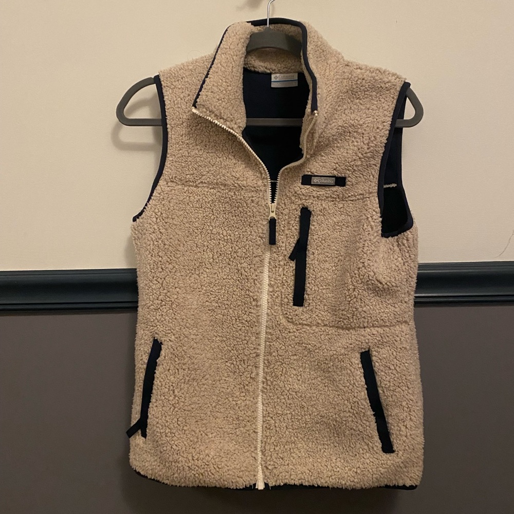 Columbia Sherpa vest